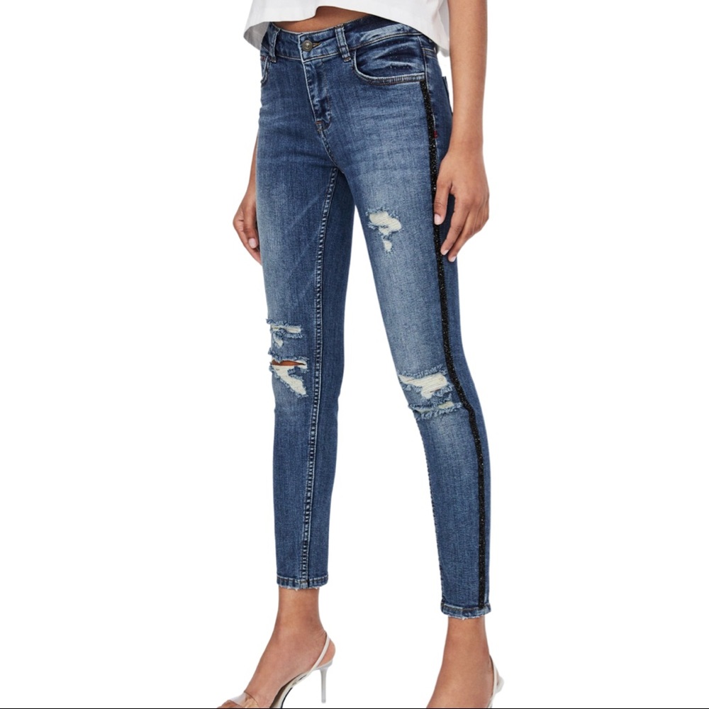 ZARA Skinny Jeans With Sequin Strip On The Side - US 2 - ONLY WORN ONCE!